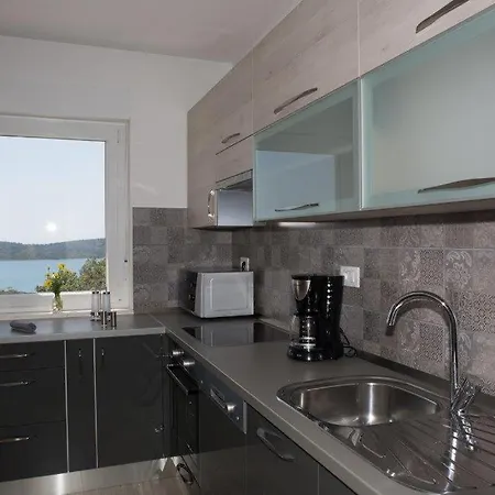 Modro Nebo Villa *