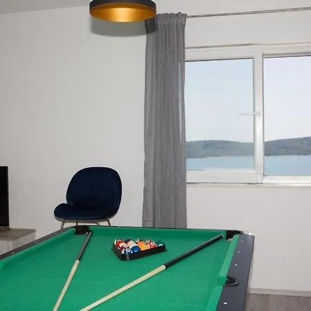 Modro Nebo Villa Trogir